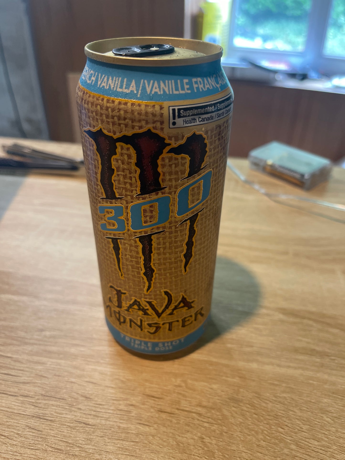 Monster Java 300 French Vanilla pièce